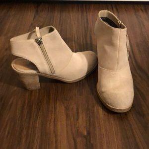 Dolce vita heeled bootie